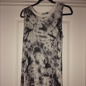 gray to white marble t shirt dress